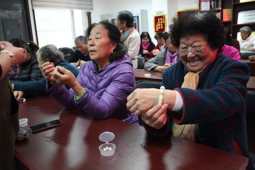 魅力社区丨点亮心愿，巧手串珠 八家社区以特色文化活动织密基层党建服务网